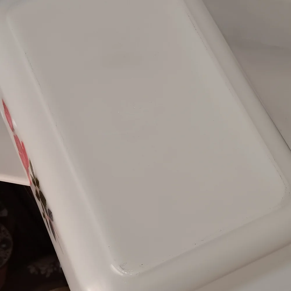 Glass Lid White Floral Baking Dish - Picture 9 of 13